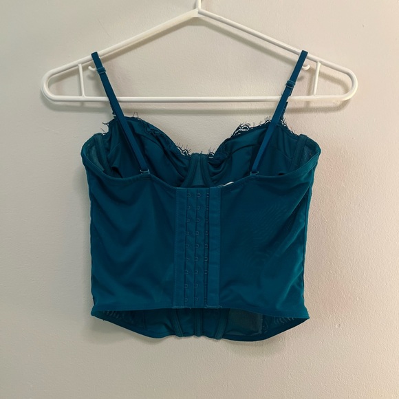 Garage corset - Picture 3 of 3